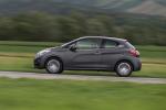 Peugeot 208 3-Door 2015 года